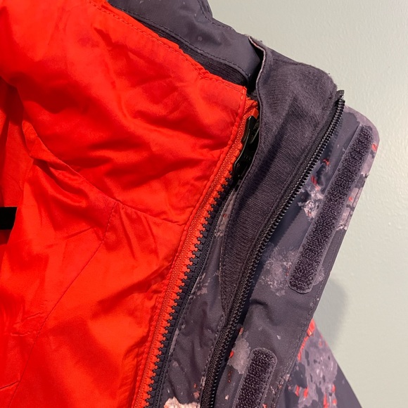 The North Face Triclimate Snow Thermoball Jacket - Picture 9 of 12